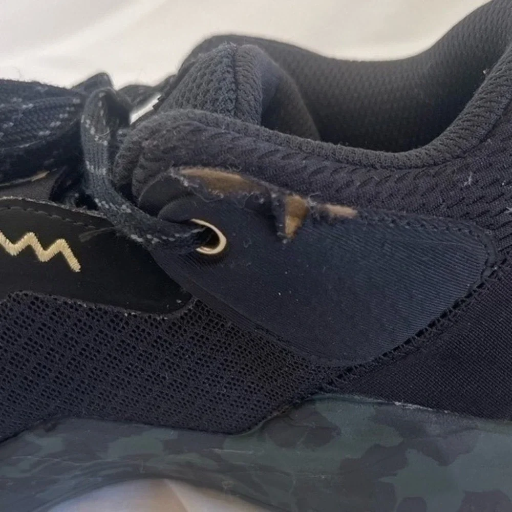 Adidas D.O.N. Issue 3 Mens Basketball Shoes Black Gold‎ Size 7